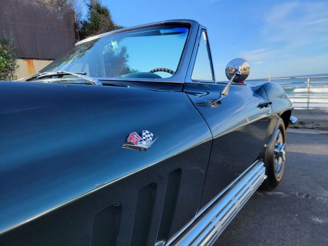 1965 Chevrolet Corvette Sting Ray 1965 Chevrolet Corvette Sting Ray - 21156076 - 10