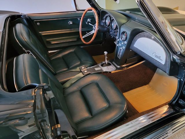 1965 Chevrolet Corvette Sting Ray 1965 Chevrolet Corvette Sting Ray - 21156076 - 20