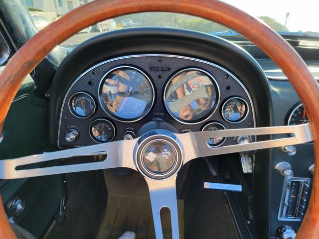 1965 Chevrolet Corvette Sting Ray 1965 Chevrolet Corvette Sting Ray - 21156076 - 25