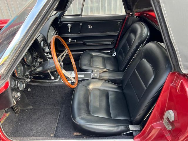 1965 Chevrolet CORVETTE STINGRAY 1965 Chevrolet CORVETTE STING RAY! MATCHING NUMBERS! - 21586566 - 18