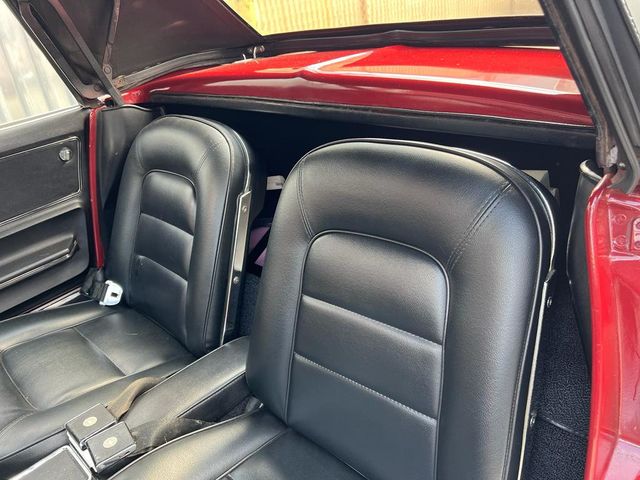 1965 Chevrolet CORVETTE STINGRAY 1965 Chevrolet CORVETTE STING RAY! MATCHING NUMBERS! - 21586566 - 25