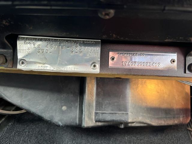 1965 Chevrolet CORVETTE STINGRAY 1965 Chevrolet CORVETTE STING RAY! MATCHING NUMBERS! - 21586566 - 32