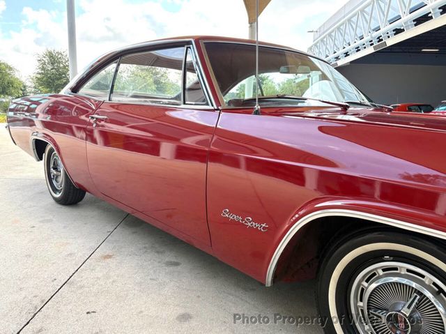 1965 Chevrolet Impala  - 23046455 - 17