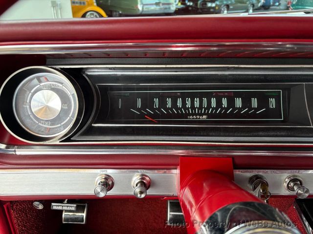 1965 Chevrolet Impala  - 23046455 - 29
