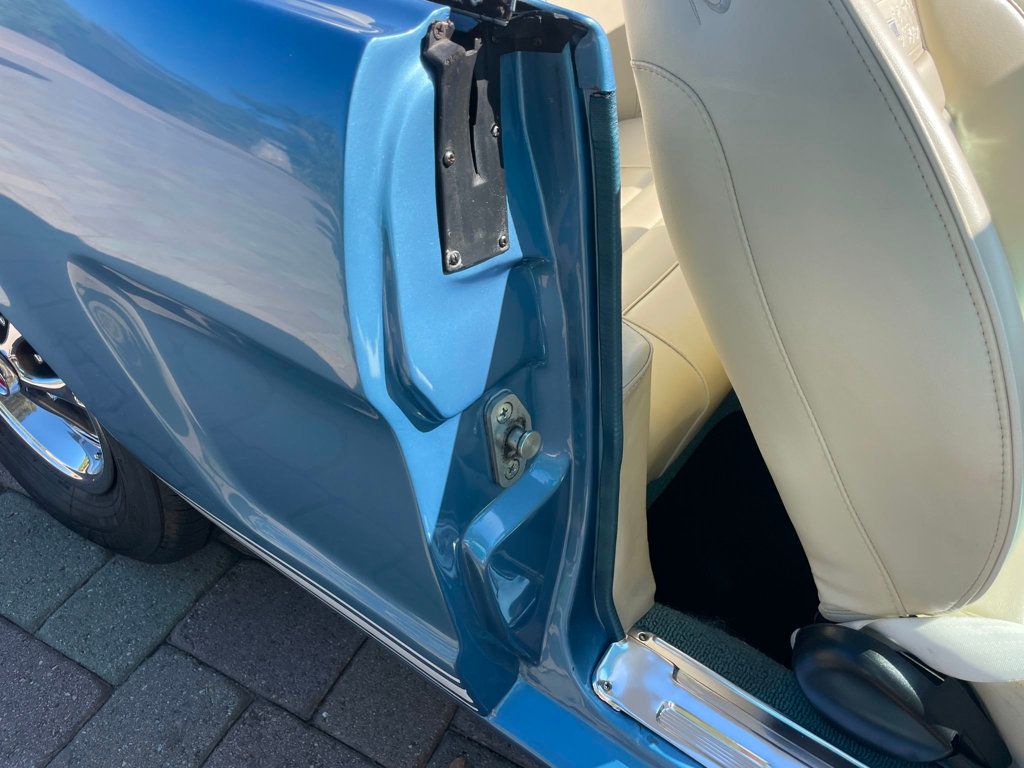 1965 Ford Mustang  - 22850528 - 56