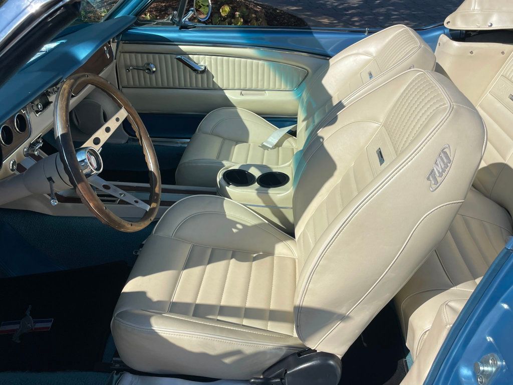 1965 Ford Mustang  - 22850528 - 62