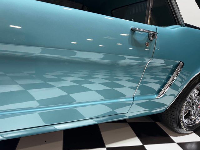 1965 Ford Mustang 302cid - AUTO - AIR CONDITIONING - MUST SEE - - 22951169 - 26