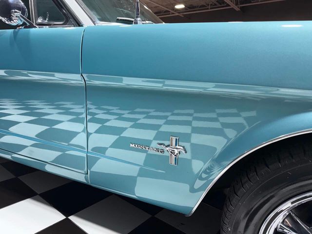 1965 Ford Mustang 302cid - AUTO - AIR CONDITIONING - MUST SEE - - 22951169 - 40