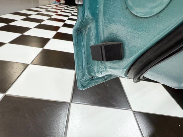 1965 Ford Mustang 302cid - AUTO - AIR CONDITIONING - MUST SEE - - 22951169 - 91