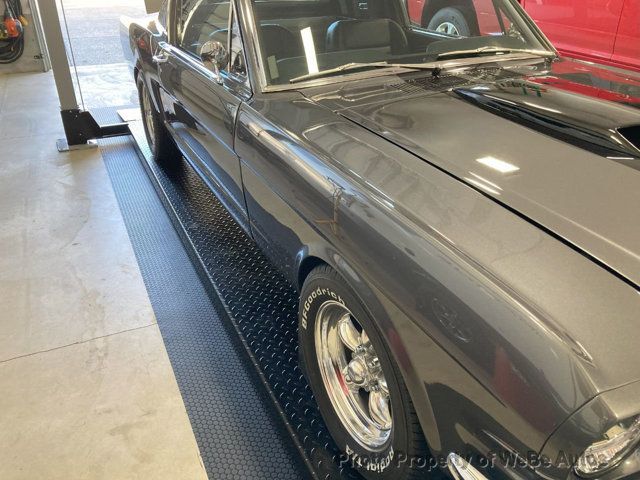 1965 Ford Mustang Fastback For Sale - 22339280 - 4