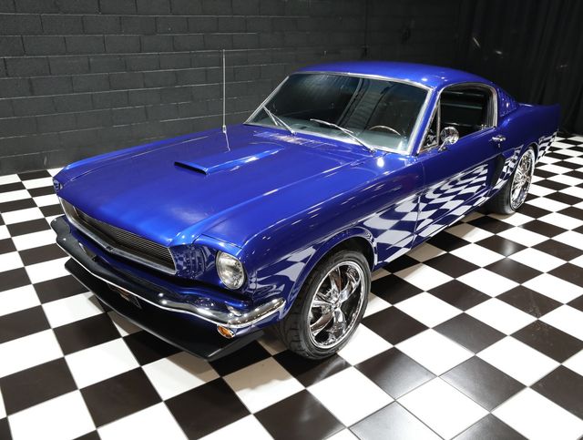 1965 Ford Mustang RESTORED - 347 - 5 Speed - 23056679 - 3
