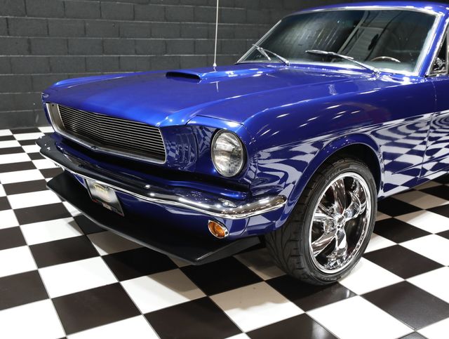1965 Ford Mustang RESTORED - 347 - 5 Speed - 23056679 - 4
