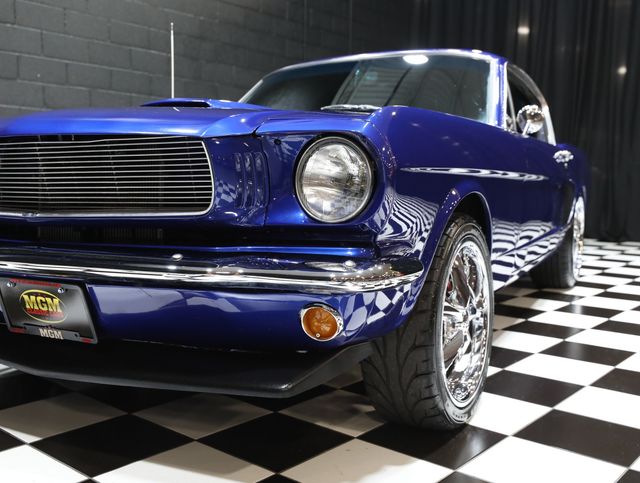 1965 Ford Mustang RESTORED - 347 - 5 Speed - 23056679 - 6