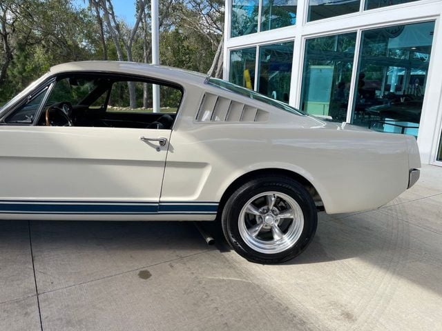 1965 Ford Mustang Shelby GT350 Fastback - 21550383 - 13
