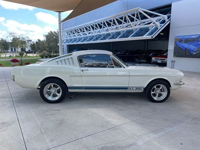 1965 Ford Mustang Shelby GT350 Fastback - 21550383 - 6