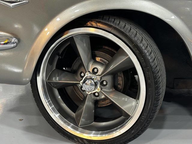 1965 Ford Mustang THIS FASTBACK RESTORED PONY SHOW PAINT JOB - 22766228 - 11