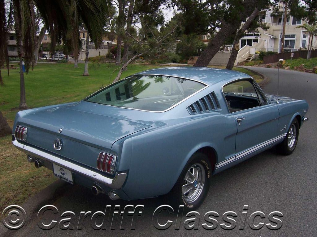 1965 Ford Mustang GT Fastback 2 Plus 2 - 10452195 - 7