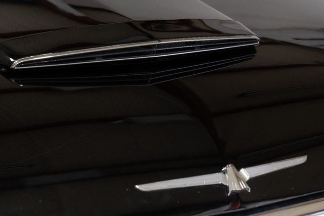 1965 Ford ThunderBird  - 22130061 - 19