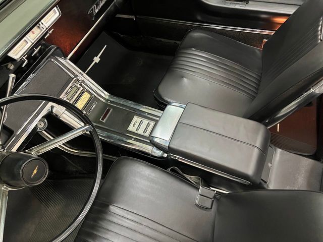1965 Ford ThunderBird  - 22130061 - 37