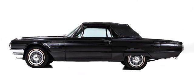1965 Ford ThunderBird  - 22130061 - 3