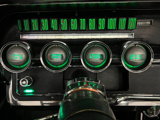 1965 Ford ThunderBird  - 22130061 - 47