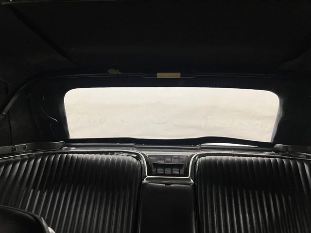 1965 Ford ThunderBird  - 22130061 - 80