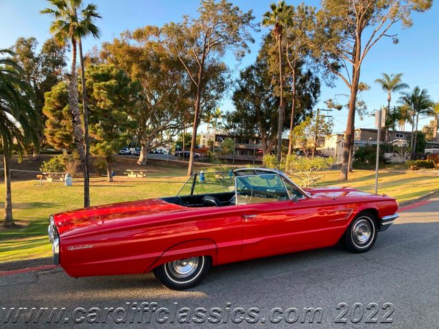 1965 Ford Thunderbird  - 21074089 - 27