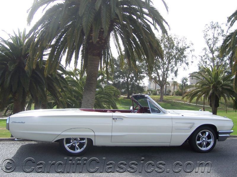 1965 Ford THUNDERBIRD CONVERTIBLE - 8800234 - 22