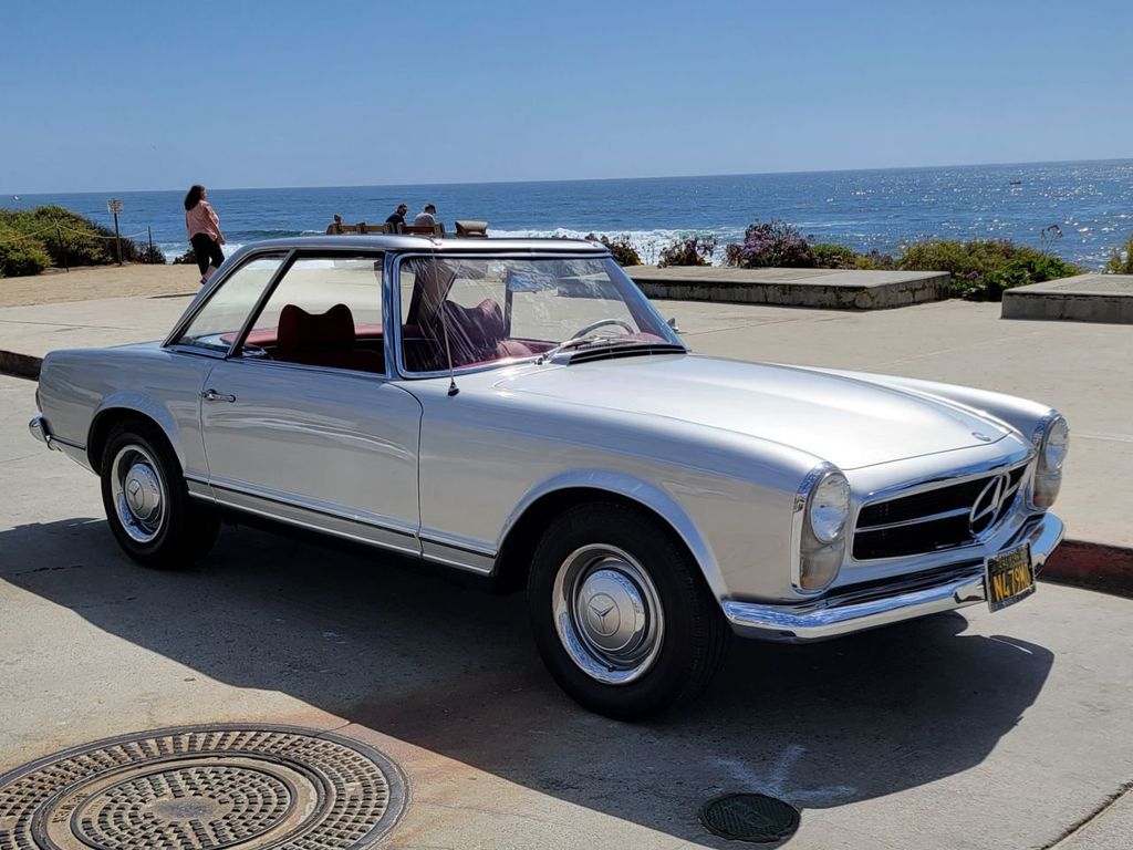 1965 Mercedes-Benz 230SL 1965 MERCEDES BENZ 230 SL ROADSTER CALIFORNIA CAR SINCE NEW! - 21456945 - 0