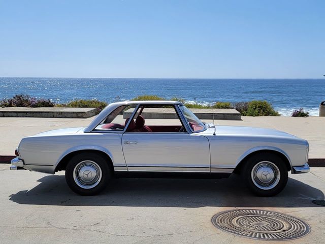 1965 Mercedes-Benz 230SL 1965 MERCEDES BENZ 230 SL ROADSTER CALIFORNIA CAR SINCE NEW! - 21456945 - 22
