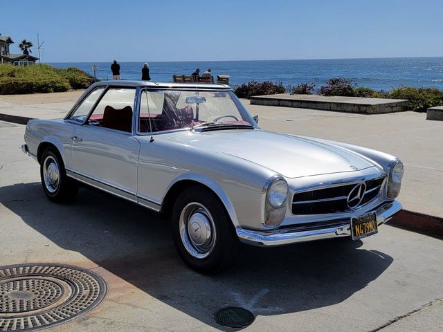 1965 Mercedes-Benz 230SL 1965 MERCEDES BENZ 230 SL ROADSTER CALIFORNIA CAR SINCE NEW! - 21456945 - 23
