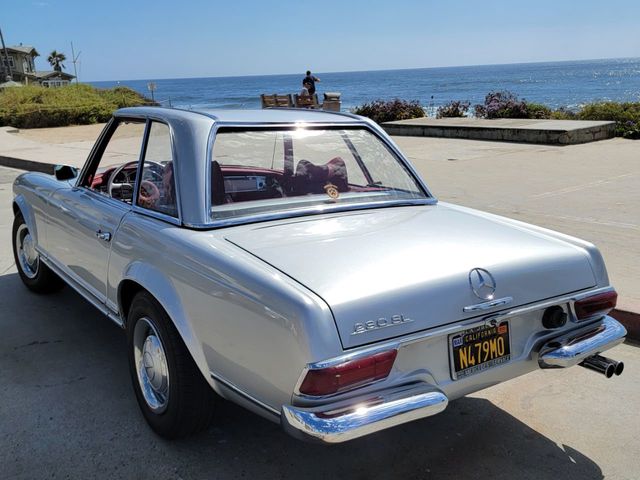 1965 Mercedes-Benz 230SL 1965 MERCEDES BENZ 230 SL ROADSTER CALIFORNIA CAR SINCE NEW! - 21456945 - 24