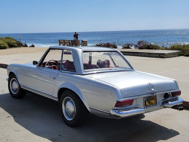 1965 Mercedes-Benz 230SL 1965 MERCEDES BENZ 230 SL ROADSTER CALIFORNIA CAR SINCE NEW! - 21456945 - 25