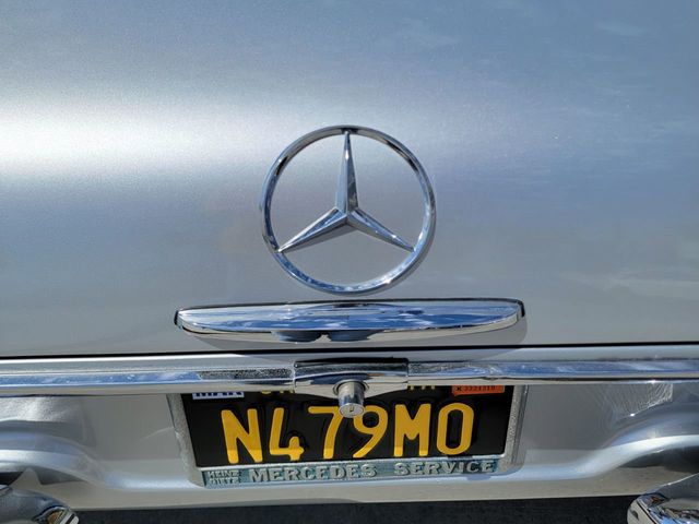 1965 Mercedes-Benz 230SL 1965 MERCEDES BENZ 230 SL ROADSTER CALIFORNIA CAR SINCE NEW! - 21456945 - 33