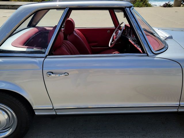 1965 Mercedes-Benz 230SL 1965 MERCEDES BENZ 230 SL ROADSTER CALIFORNIA CAR SINCE NEW! - 21456945 - 3