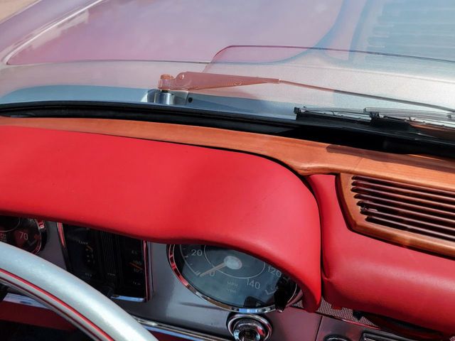 1965 Mercedes-Benz 230SL 1965 MERCEDES BENZ 230 SL ROADSTER CALIFORNIA CAR SINCE NEW! - 21456945 - 43