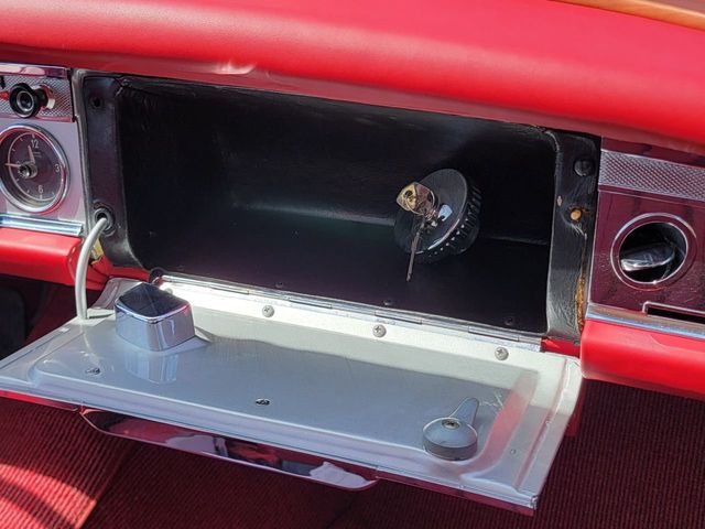 1965 Mercedes-Benz 230SL 1965 MERCEDES BENZ 230 SL ROADSTER CALIFORNIA CAR SINCE NEW! - 21456945 - 59