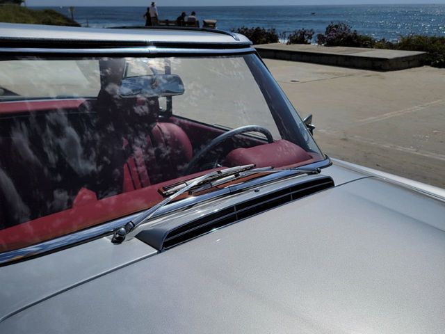 1965 Mercedes-Benz 230SL 1965 MERCEDES BENZ 230 SL ROADSTER CALIFORNIA CAR SINCE NEW! - 21456945 - 6