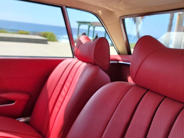 1965 Mercedes-Benz 230SL 1965 MERCEDES BENZ 230 SL ROADSTER CALIFORNIA CAR SINCE NEW! - 21456945 - 69