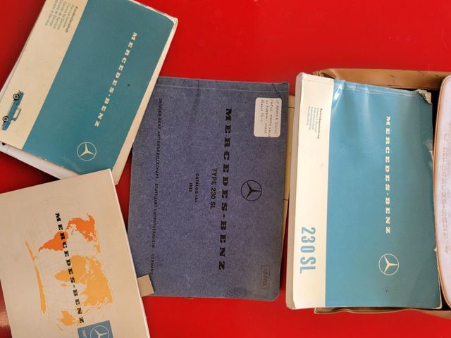 1965 Mercedes-Benz 230SL 1965 MERCEDES BENZ 230 SL ROADSTER CALIFORNIA CAR SINCE NEW! - 21456945 - 89