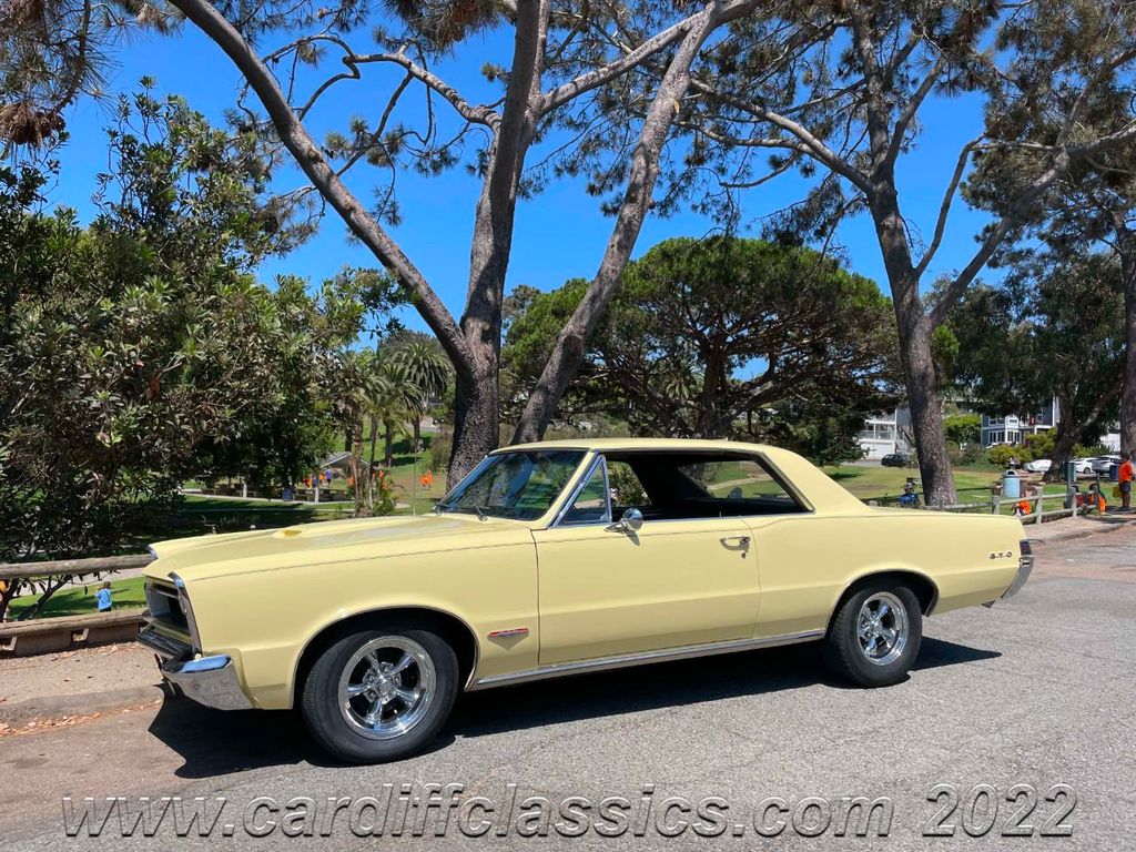 1965 Pontiac GTO  - 21526803 - 21