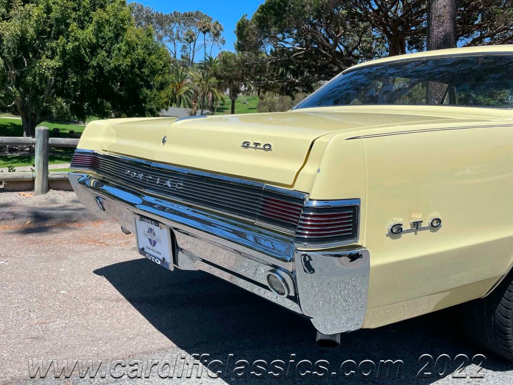 1965 Pontiac GTO  - 21526803 - 35