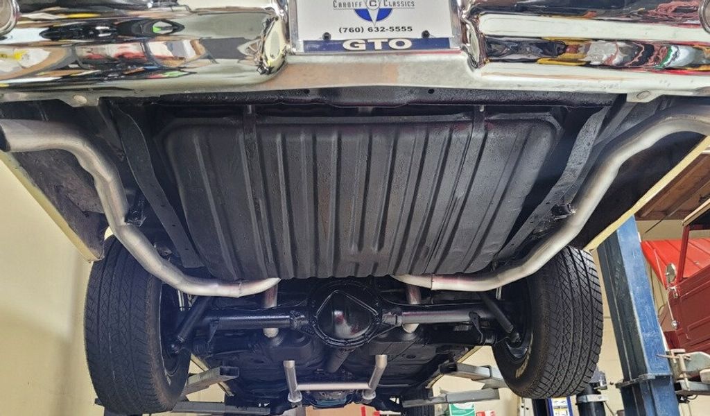 1965 Pontiac GTO  - 21526803 - 40
