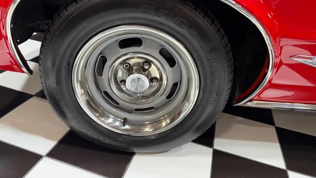 1965 Pontiac GTO 389cid NICE PAINT BUCKETS CONSOLE GAUGES - 22906894 - 33