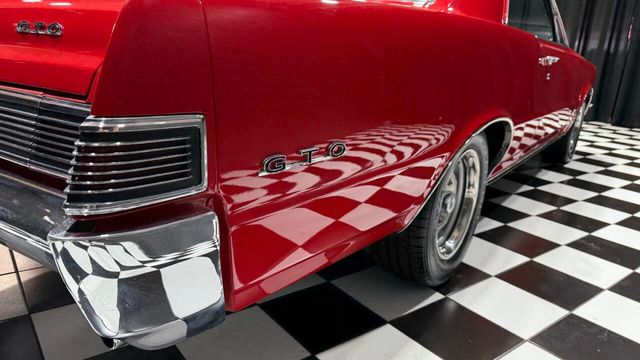 1965 Pontiac GTO 389cid NICE PAINT BUCKETS CONSOLE GAUGES - 22906894 - 41