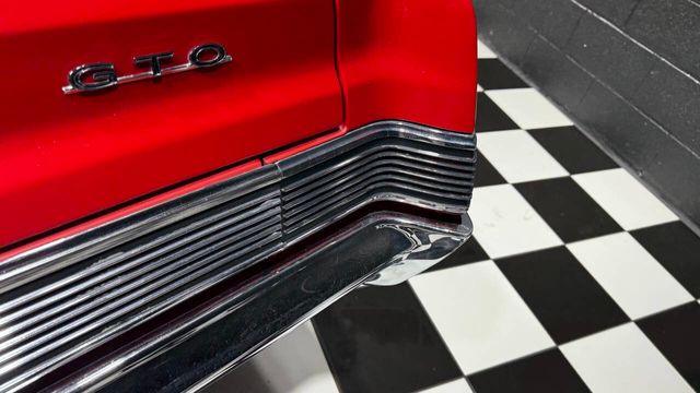 1965 Pontiac GTO 389cid NICE PAINT BUCKETS CONSOLE GAUGES - 22906894 - 62