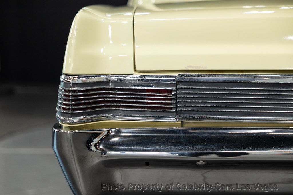 1965 Pontiac Lemans GTO - 22877896 - 12