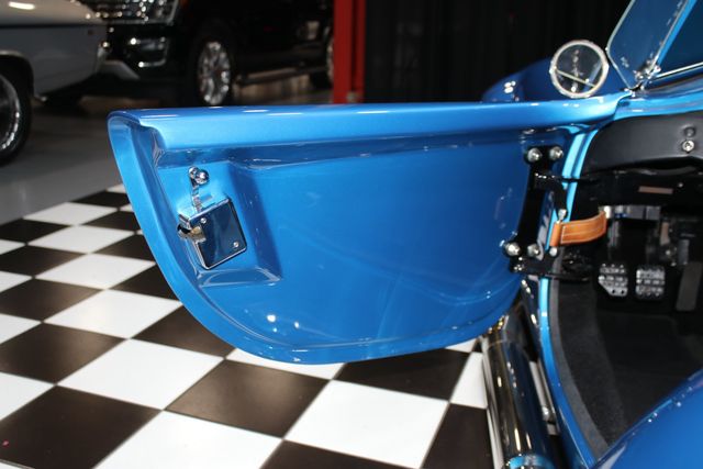 1965 Shelby Cobra COYOTE 5.0 - 5 SPEED - FACTORY FIVE - 23056688 - 57