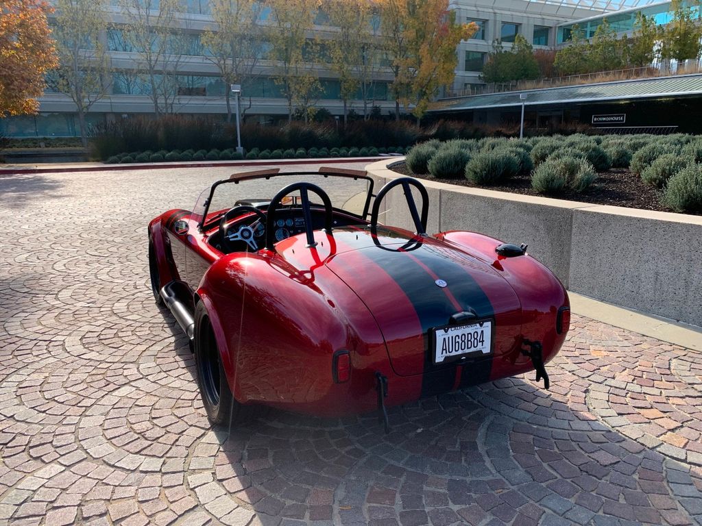 1965 Superformance 427 S/C Cobra Mark Ill 3270 miles. - 20468994 - 12