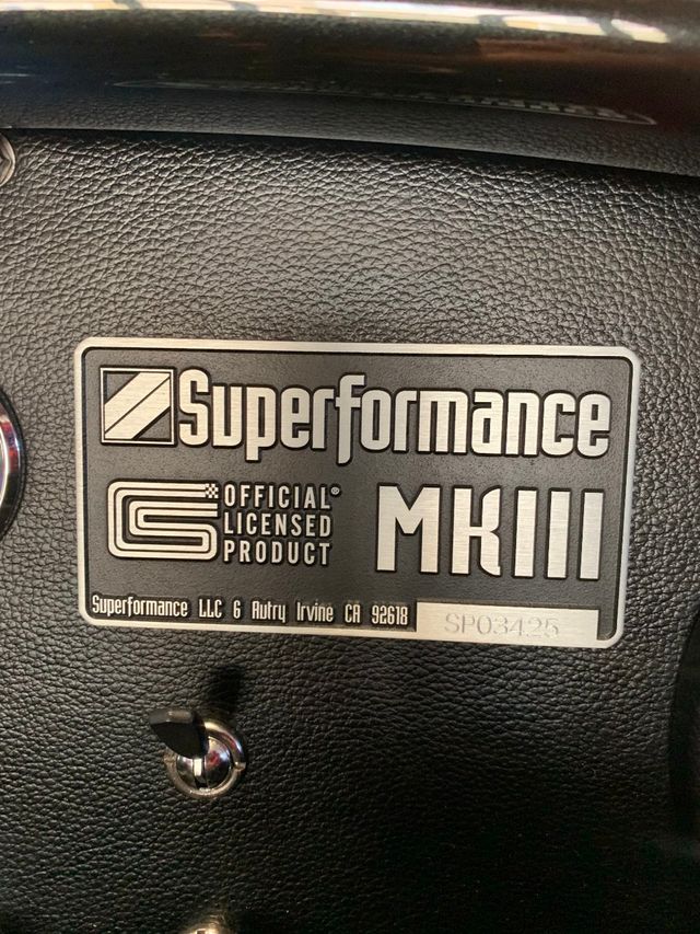 1965 Superformance 427 S/C Cobra Mark Ill 3270 miles. - 20468994 - 23